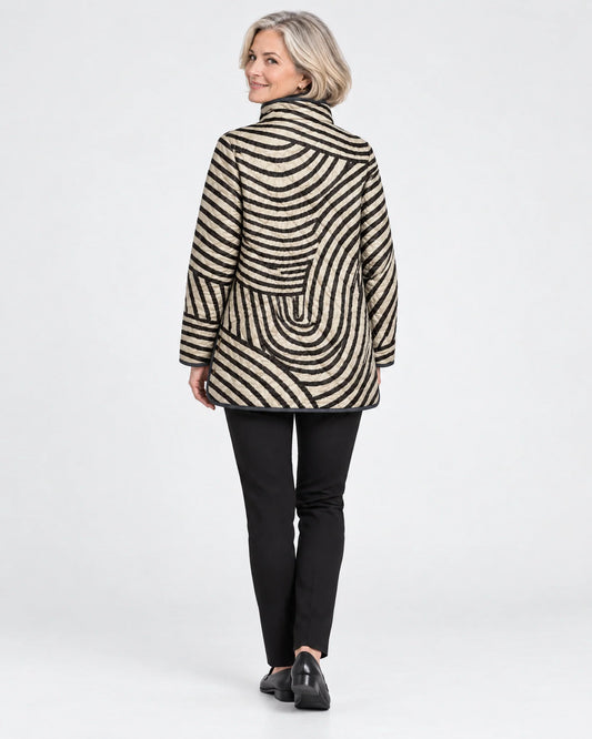 Inaya | Retro Hand-Drawn Circle Design Quilted Jacket