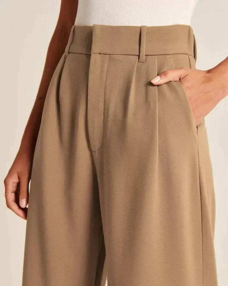 ASHMORE LANE | Chic Wide-Leg Trousers