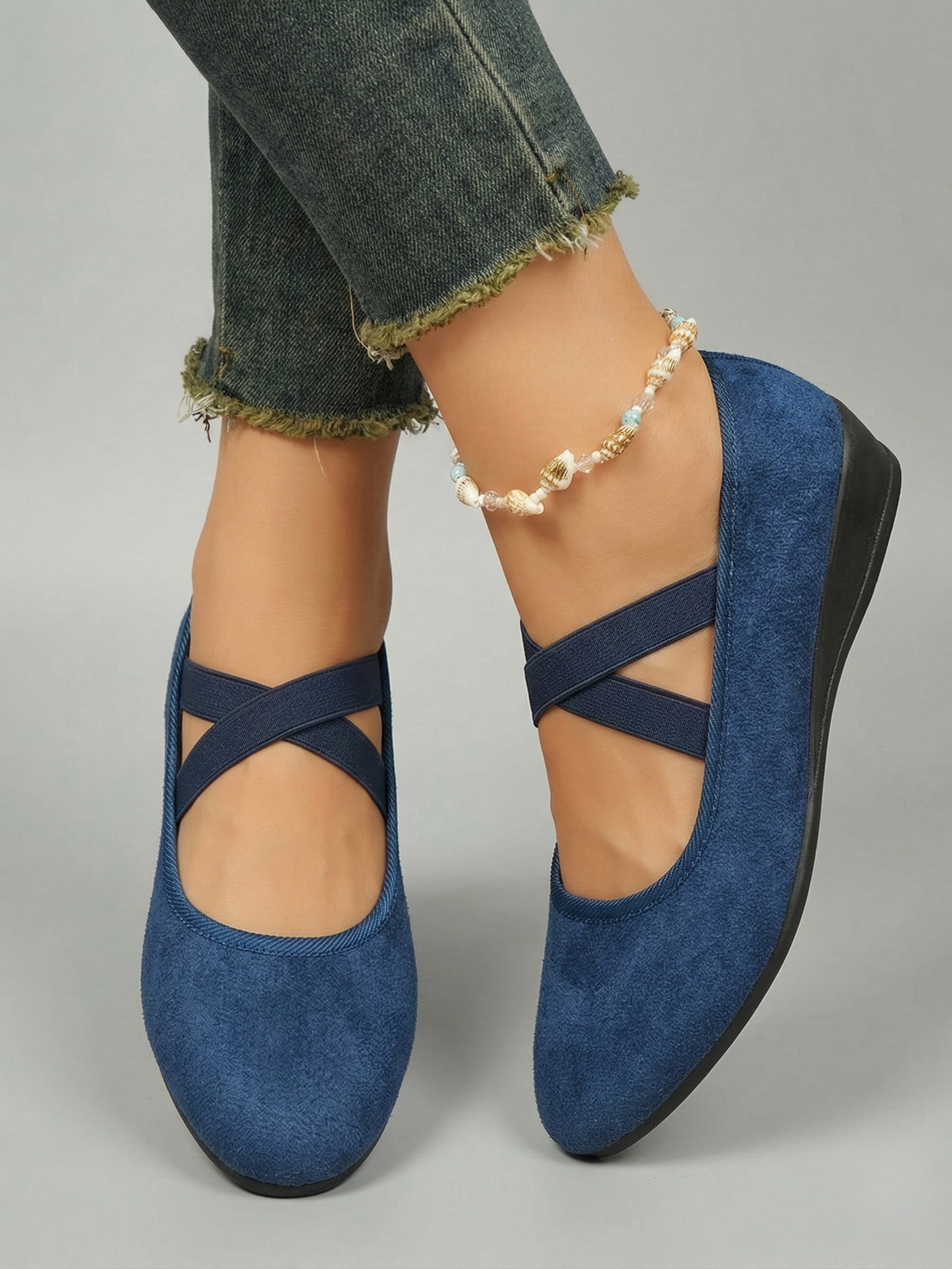 ASHMORE LANE | Madeleine Closed Wedge Shoes