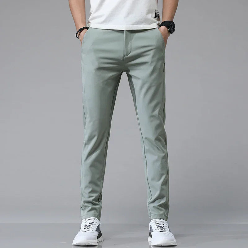 ASHMORE LANE | Ultra-Light Slim Trousers