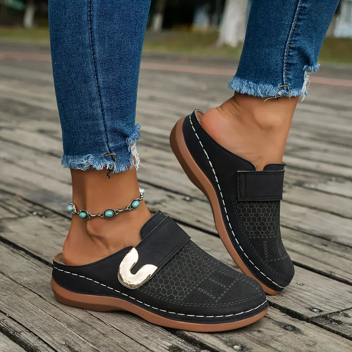 ASHMORE LANE | Caprielle Chic Wedge Sandals
