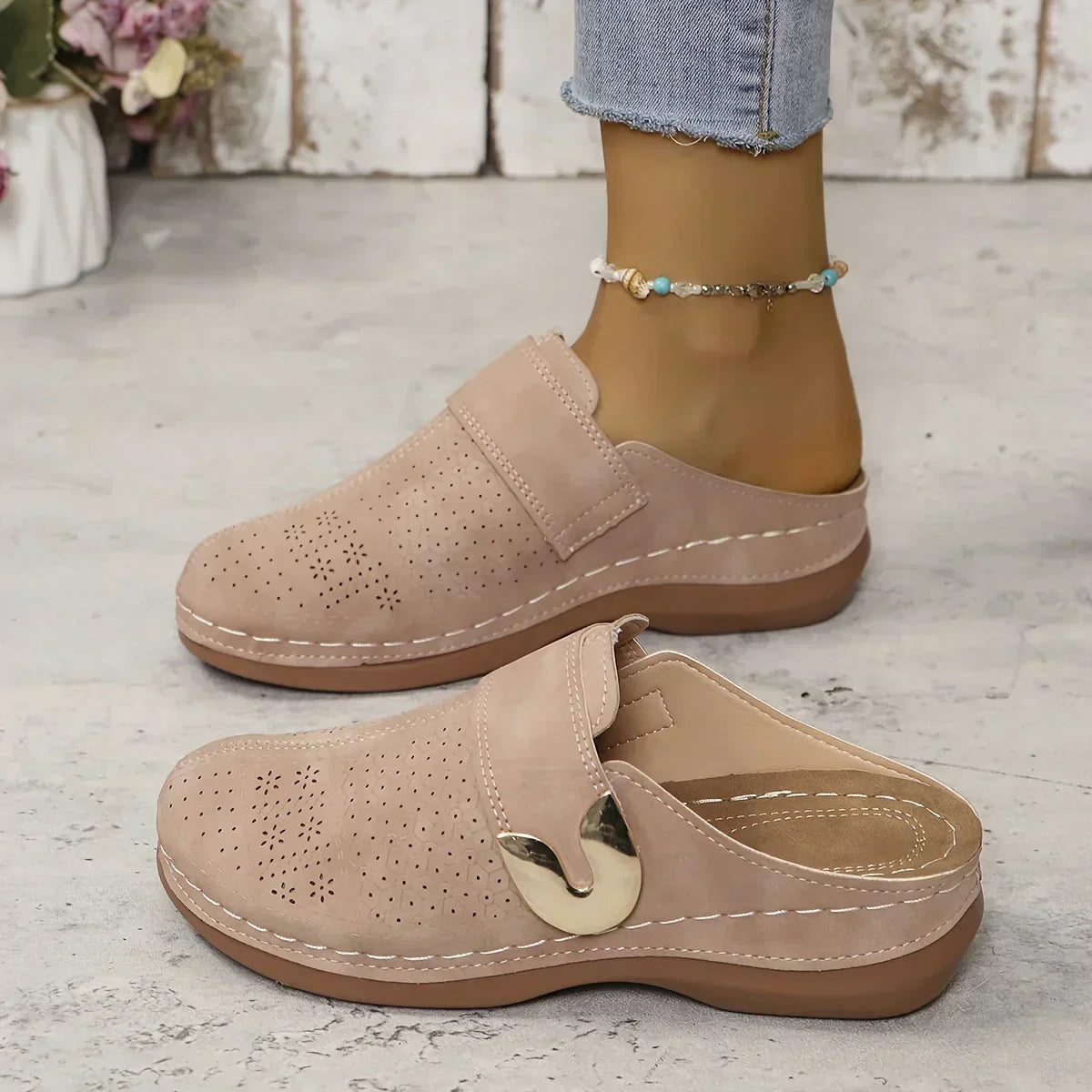 ASHMORE LANE | Caprielle Chic Wedge Sandals