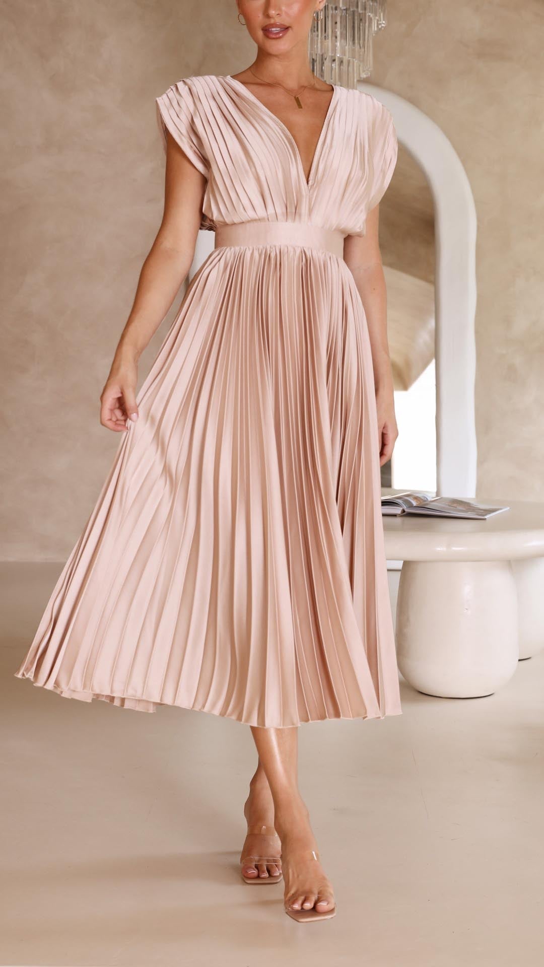 ASHMORE LANE | Pleated Dress