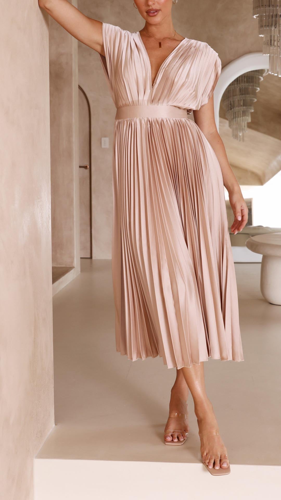 ASHMORE LANE | Pleated Dress