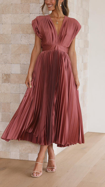 ASHMORE LANE | Pleated Dress