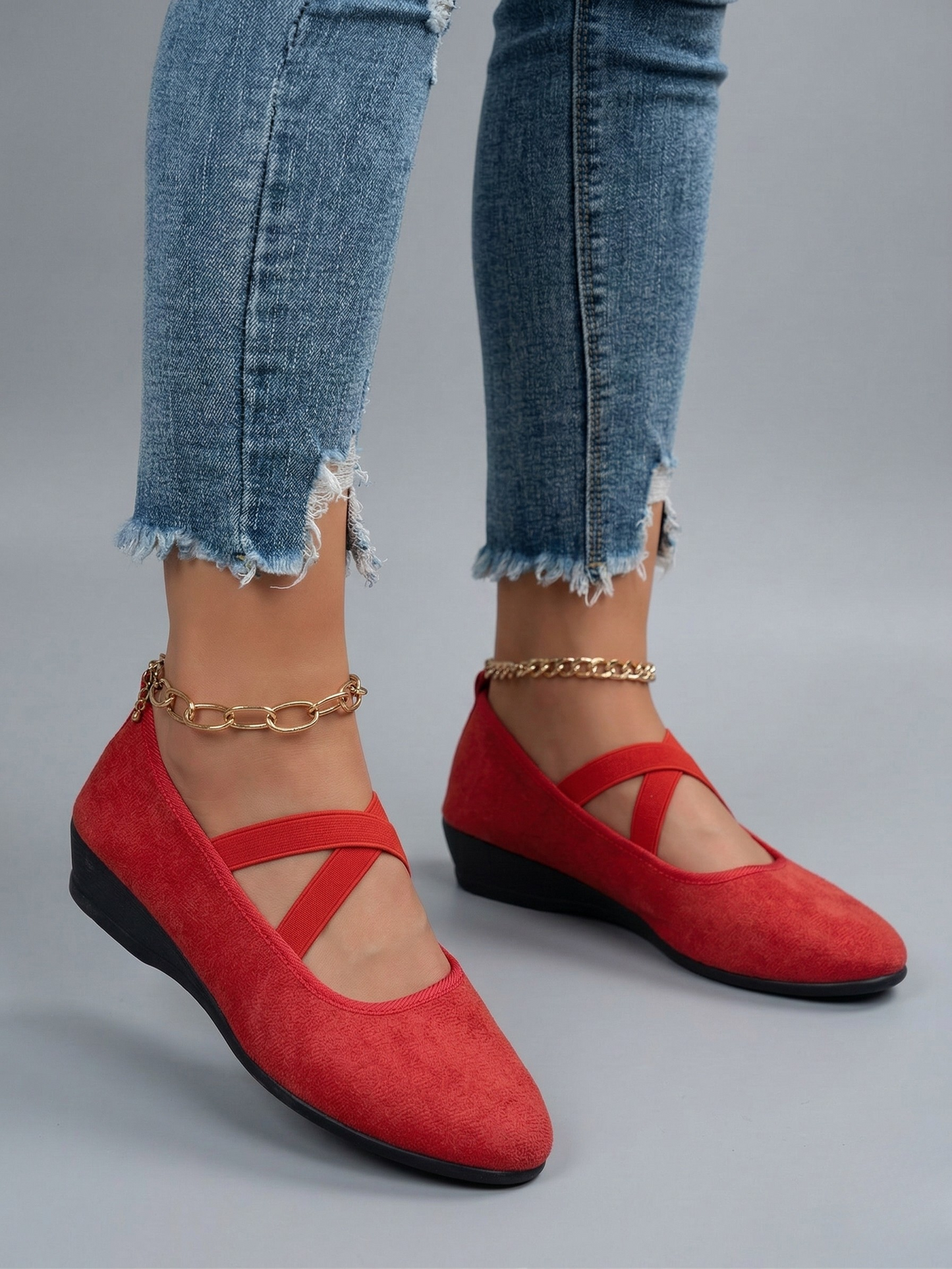 ASHMORE LANE | Madeleine Closed Wedge Shoes