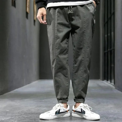 ASHMORE LANE | Modern Cargo Trousers