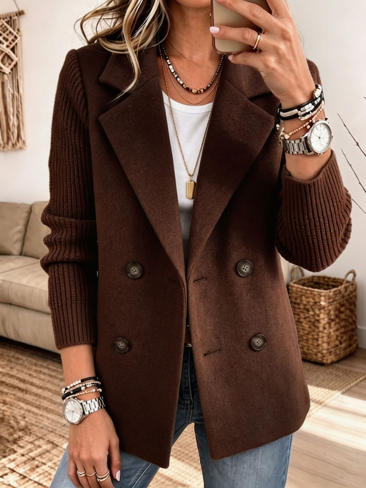 Knitted-Sleeve Blazer – Tailored, Warm and Relaxed